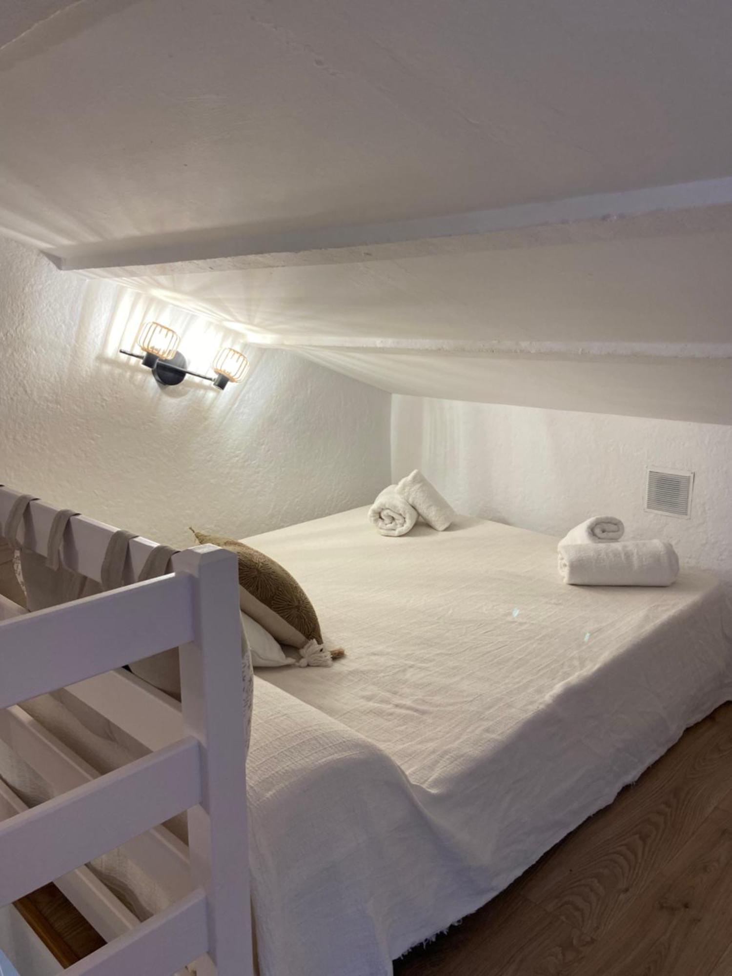 Vila Casa Luci Sant Jaume d'Enveja Exteriér fotografie